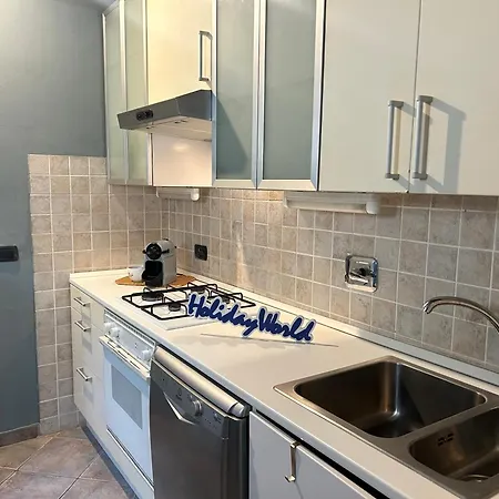 Apartment Maddy's By World Turin
